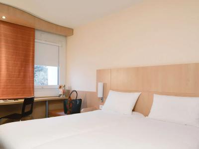 ibis Caen Centre - 3