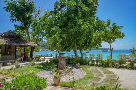 Phi Phi Nice Beach Resort - 36