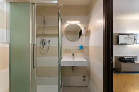 B&B Genova Principe - 17