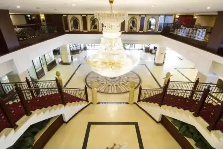 Grand Excelsior - 14