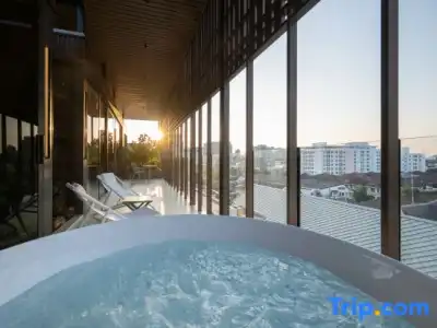 Shan Villas Sukhumvit - 250