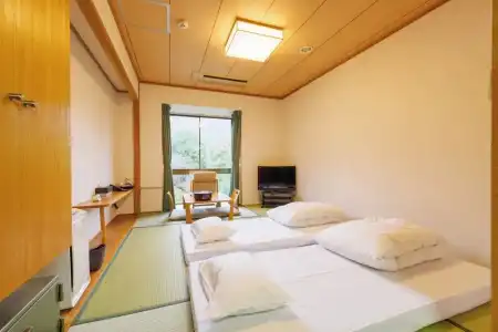 KAMOGAWASO - 31