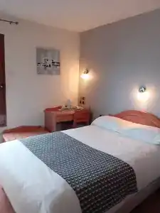 Contact Hôtel des Deux Moulins Limoges - Proche de la gare - 26