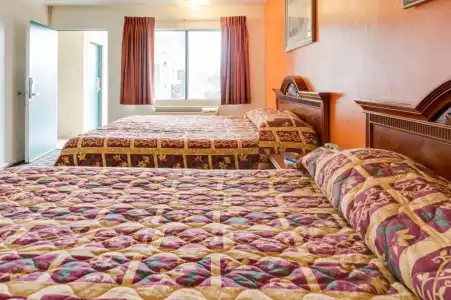 Anaheim National Inn - 70