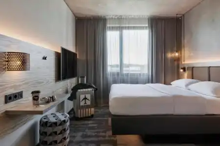 Moxy Frankfurt Airport Kelsterbach - 62