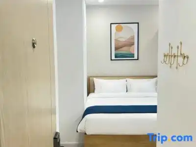 Phuong Mai - 25