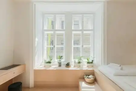 Flow Spaces - 60