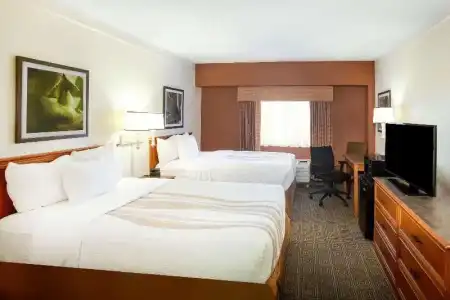 La Quinta Inn by Wyndham Austin Capitol / Downtown - 22