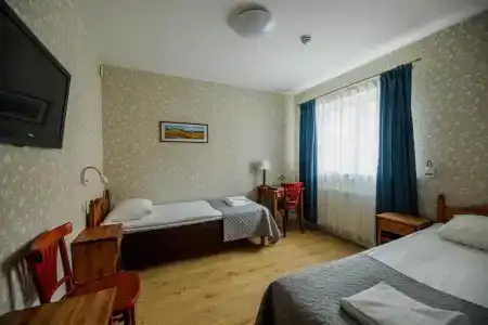 Saka Manor - 43
