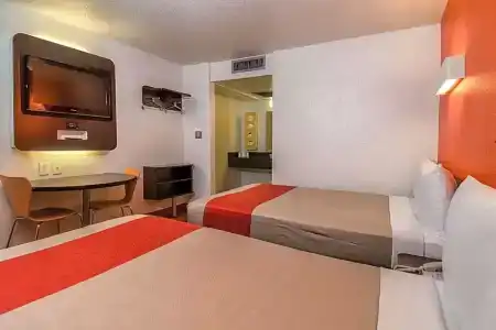 Motel 6 Carlsbad, CA Beach - 35