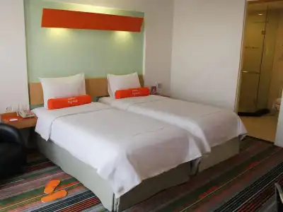 Harris Suites fx Sudirman - 3