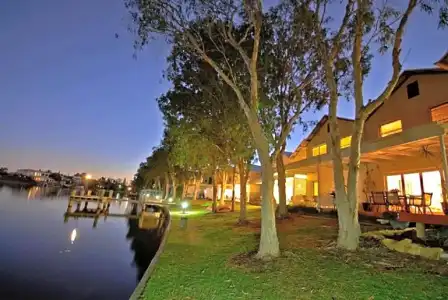 Noosa Entrance Waterfront Resort - 356