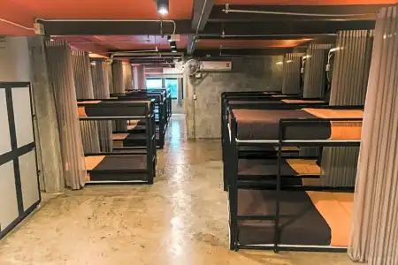 NapPark Hostel - 40