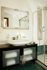 Dioni Boutique - 10