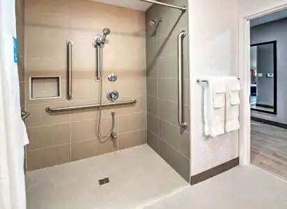 Hampton Inn by Hilton Ottawa - 7