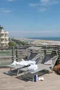 Kiss Beachfront & Restaurant - 114