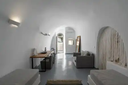 Cliff Side Suites - 83