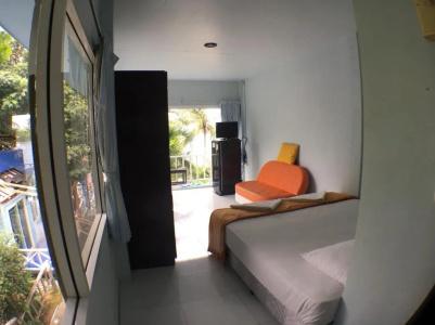 Naiharn On The Rock Resort - 34