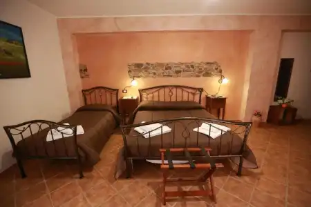 Sikania Suite - 38