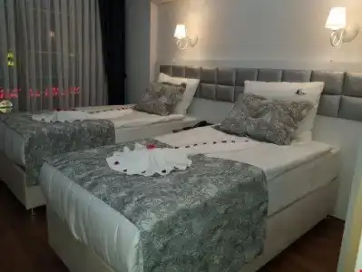Harbour Otel - 24