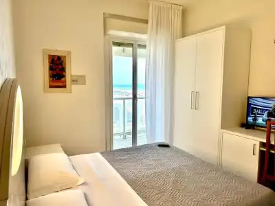 Adria - 42