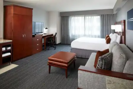 Courtyard by Marriott Los Angeles LAX/Century Boulevard - 50