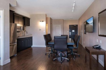 Prestige Cranbrook, BW Premier Collection - 121