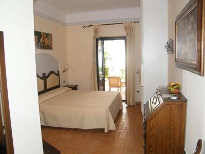 Villa Delle Meraviglie - 85
