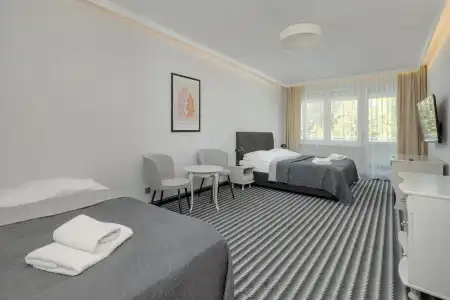 ApartEtna - 23
