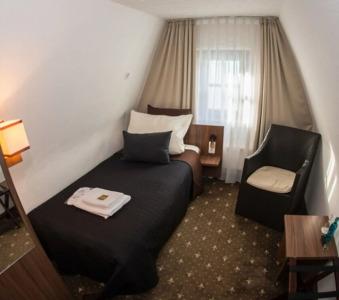 Und Restaurant Löwenbräu Köln - 2