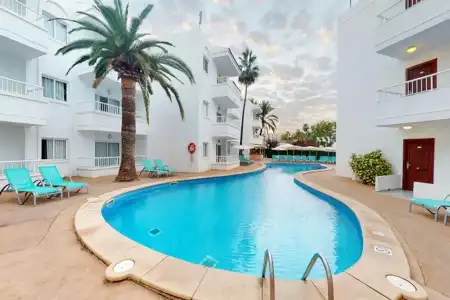 Palm Garden Apartments - 9