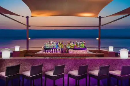 Hilton Dead Sea Resort & Spa - 38