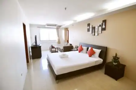 Centric Place - 2