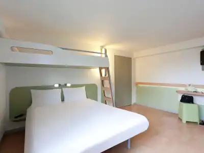 ibis budget Tarbes - 3