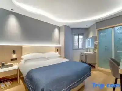 Ai Xiang  - 12