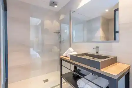 Kyrat Amarac Suites - 9