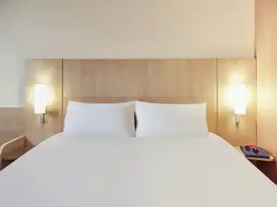 Ibis Aix en Provence - 3