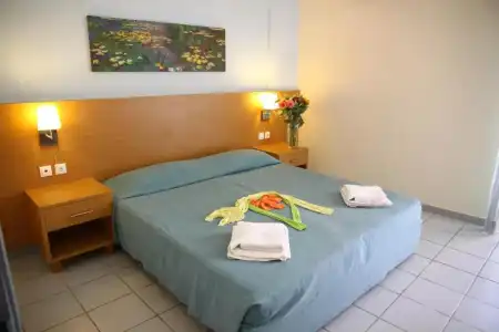 Acropolis Apartments - 38