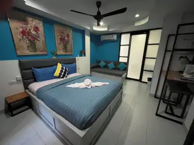Colorize Boutique - 84