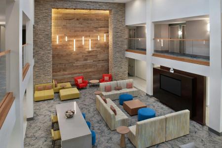 Hilton Garden Inn Marina Del Rey - 37
