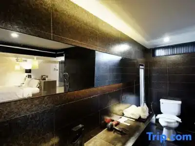 Diary Suite - 46
