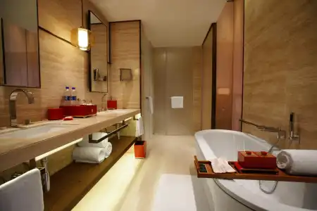 HUALUXE Shanghai Twelve at Hengshan by IHG - 56