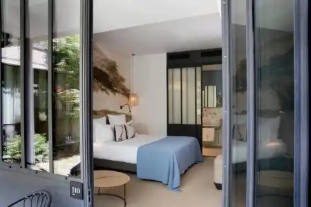 Hôtel les Deux Girafes - 91