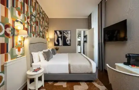 Leonardo Boutique Rome Monti - 40