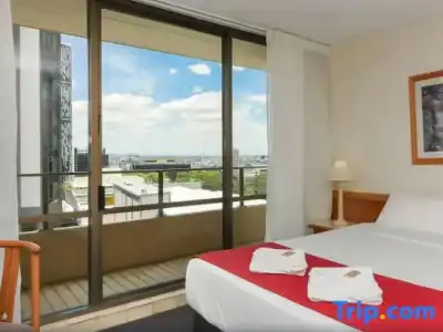 The Summit Apartments - 32