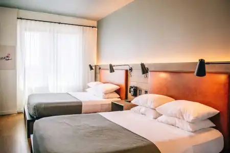 Moxy NYC Downtown - 42