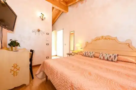 B&B America - 35