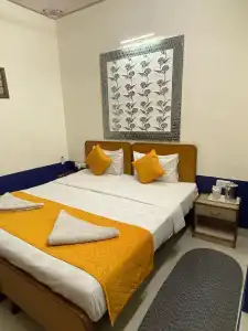 Chitra Katha - A Story Per Stay - 102