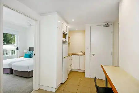 Mantra PortSea - 40