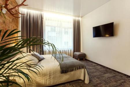 Old Town Trio Hostel Rooms - 79